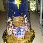 Φάτνες από CDs και πλαστικά ποτήρια...